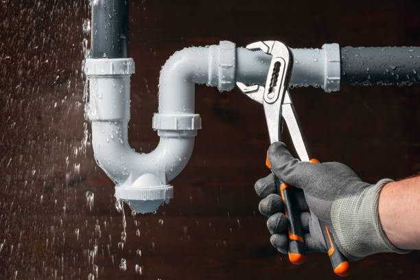 Professional Plumbing technician working in Houston, AK